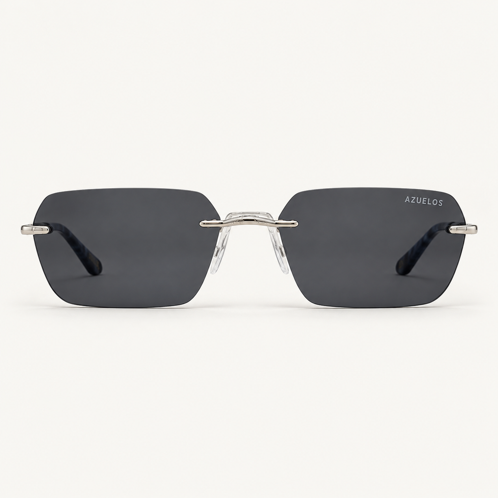 Lunettes de soleil percées Coda C1 Azuelos, verres foncés et détails argentés, vue de face
