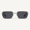 Lunettes de soleil percées Coda C1 Azuelos, verres foncés et détails argentés, vue de face