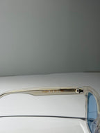 VAUGHN C3, détail de la référence et des dimensions lisibles 54–17 gravées sur la branche intérieure ivoire nacrée