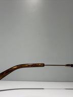 VIONA C4, détail de la référence et des dimensions lisibles 56–17 gravées sur l’embout brun ambré